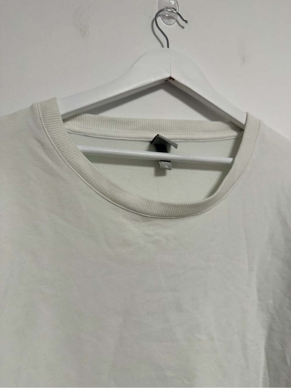 Bench Relaxed Crewneck Sweatshirt in off-white - 3/4 sleeves - Picture 2 of 7